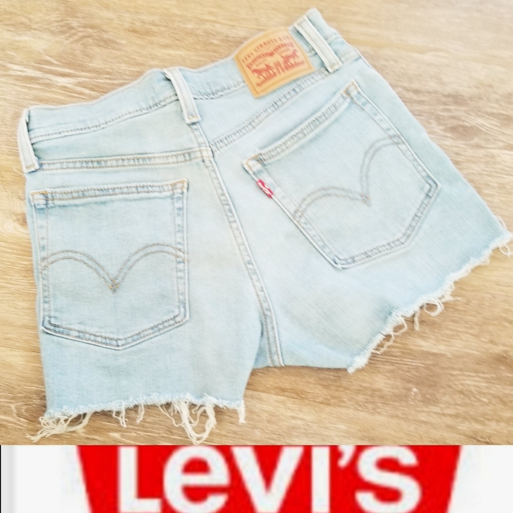 Levi's Women's High Rise Denim Jean Shorts Frayed Cut off EUC High Waist sz 26